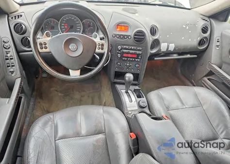 2004 Pontiac Grand Prix Gtp z USA, uszkodzony, nr VIN 2G2WR524041135233